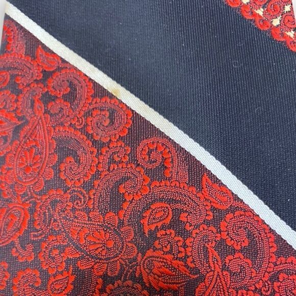 Two Vintage Clip on mens ties red and blue 1960s 1979s polyester Mens Store - Picture 3 of 6